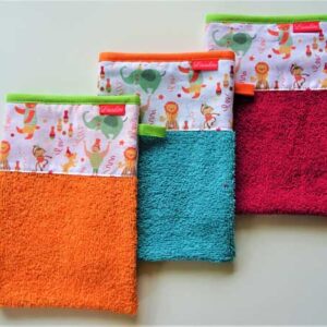 Gant de douche, gant de toilette, Fait main, Ecoresponsable par Laurilou création