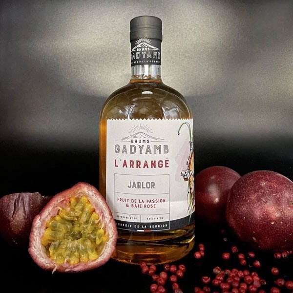 Rhum arrangé Fruit de la Passion et Baie Rose "Jarlor" par Les Rhums Gadyamb