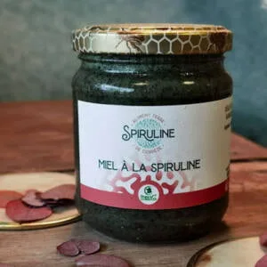 Miel à la spiruline produit par aliment terre Spiruline en Corrèze
